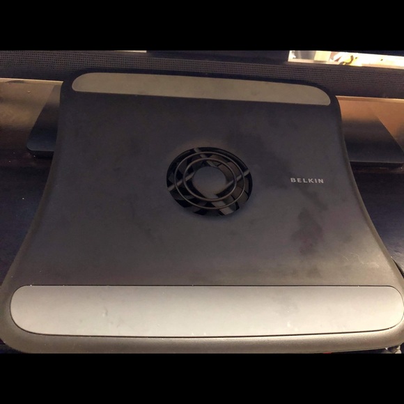 Belkin F5L001 Laptop Cooling Pad - Picture 1 of 1
